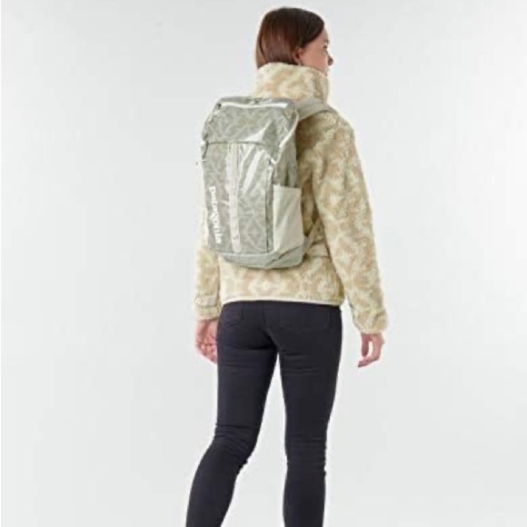 Patagonia Divided Sky Fleece Geofield Pumice Stone Jacket Medium - Picture 4 of 8